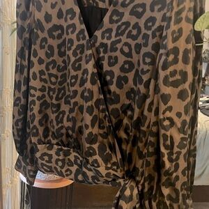 puff sleeve leopard wrap blouse